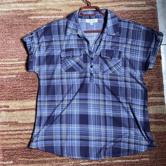 Blue and white plaid henley tee top soft polyester + spandex Large L women’s - Picture 1 of 8